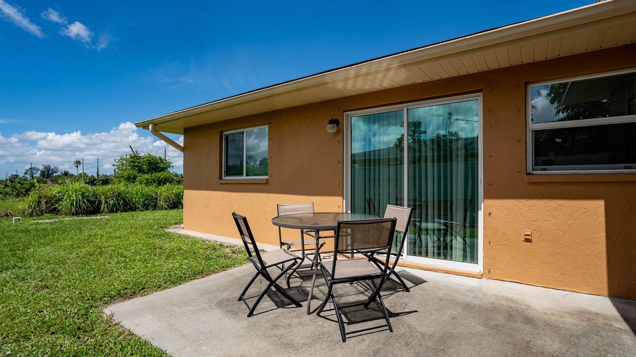 Photo of Outdoor in Warm Mineral Springs