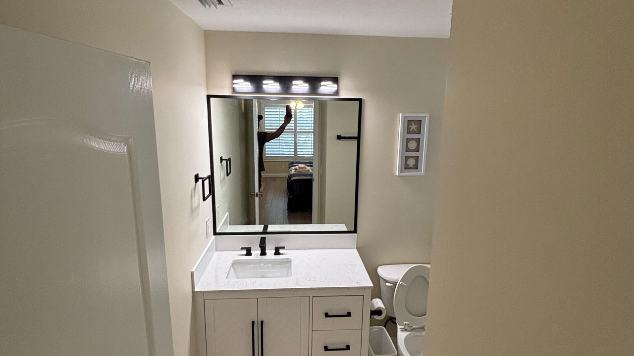 Photo of Bathroom in Central Naples
