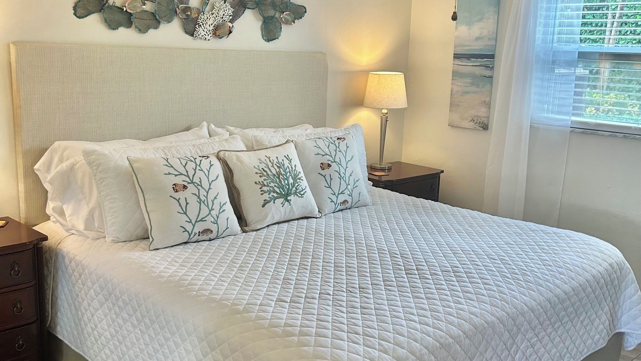 Photo of Bedroom in Central Naples