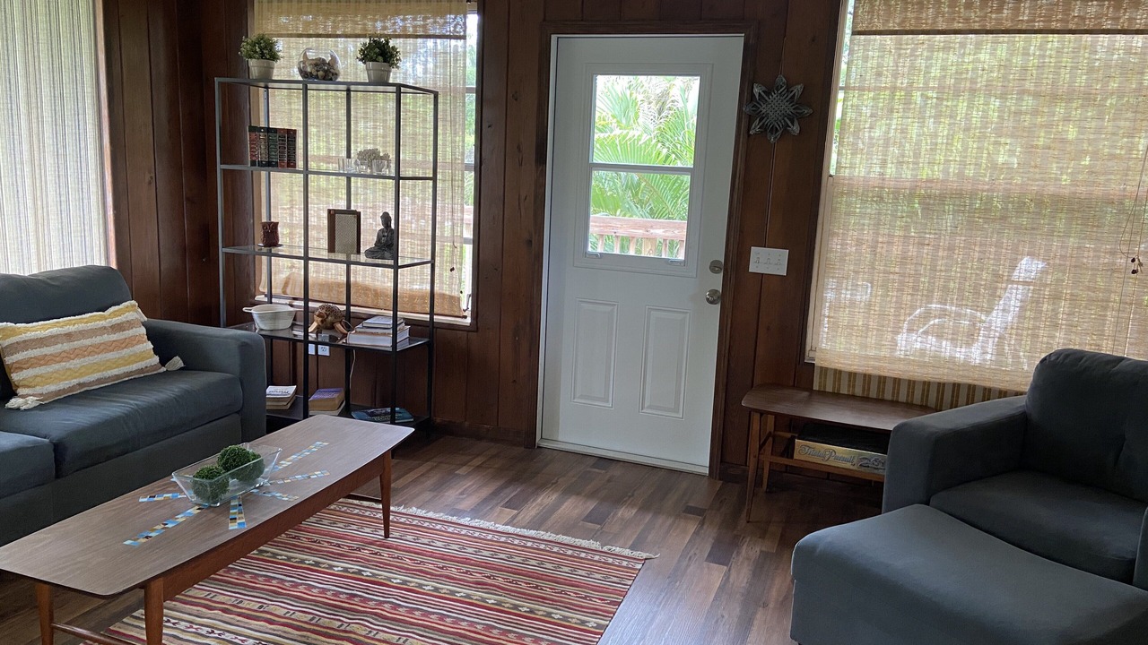 Photo of Livingroom in Bonita Shores