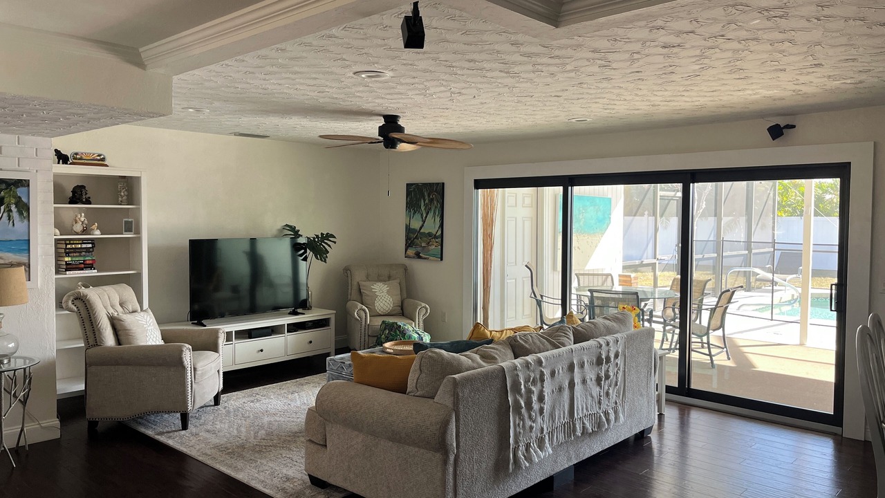 Photo of Livingroom in Southgate