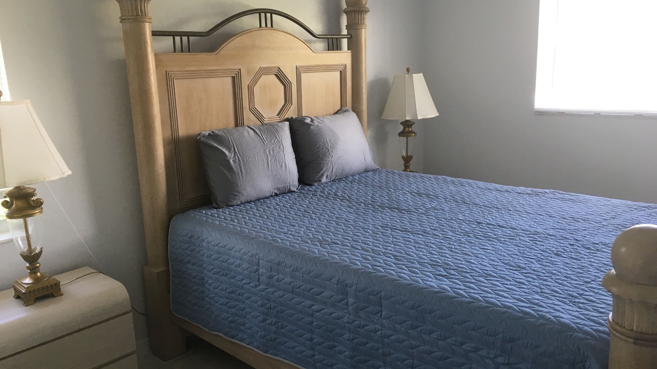 Photo of Bedroom in Pelican
