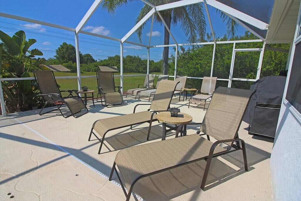 Photo of Patio Balcony in Rotonda Heights