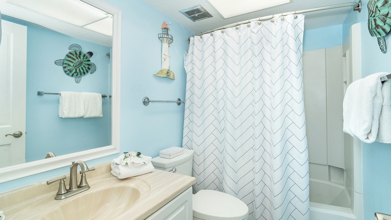 Photo of Bathroom in Palm Island