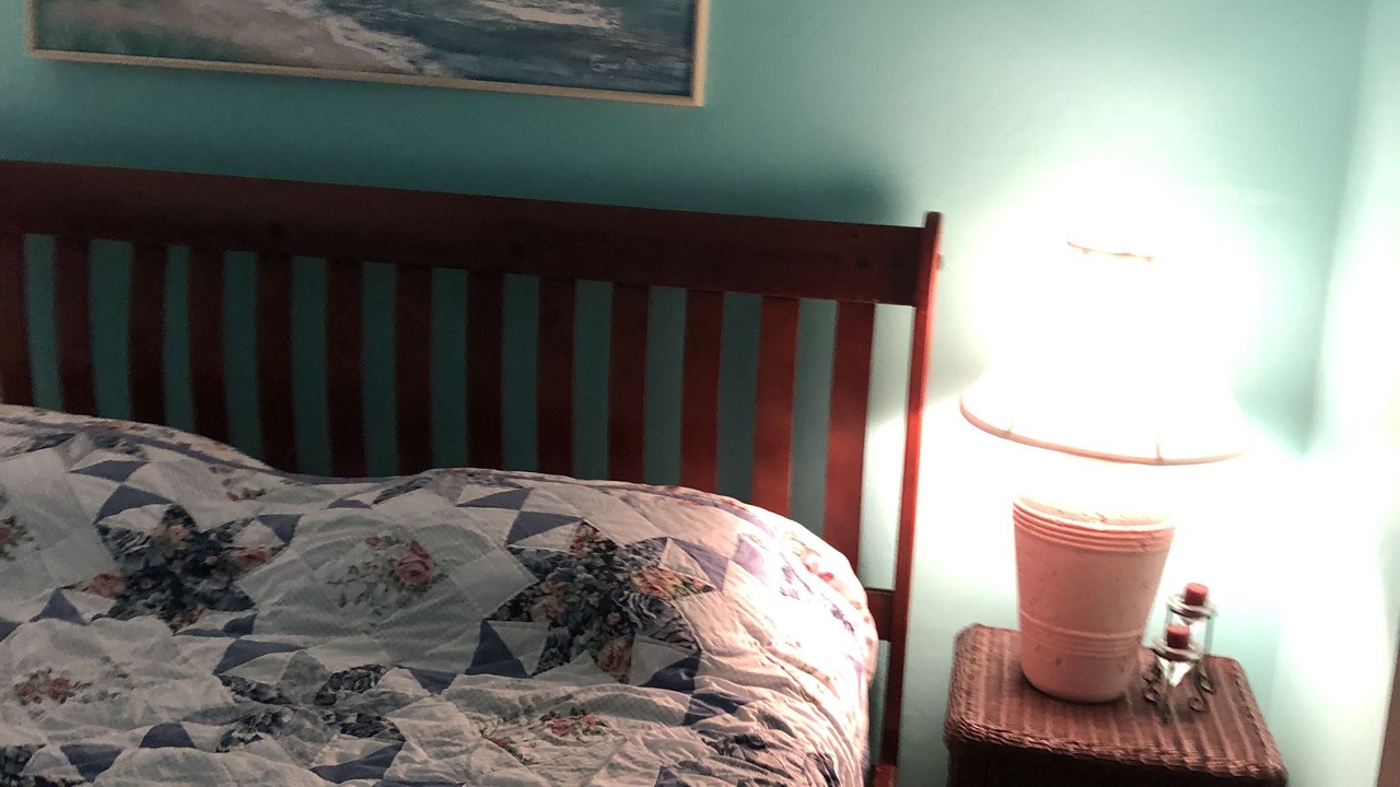 Photo of Bedroom in Bokeelia