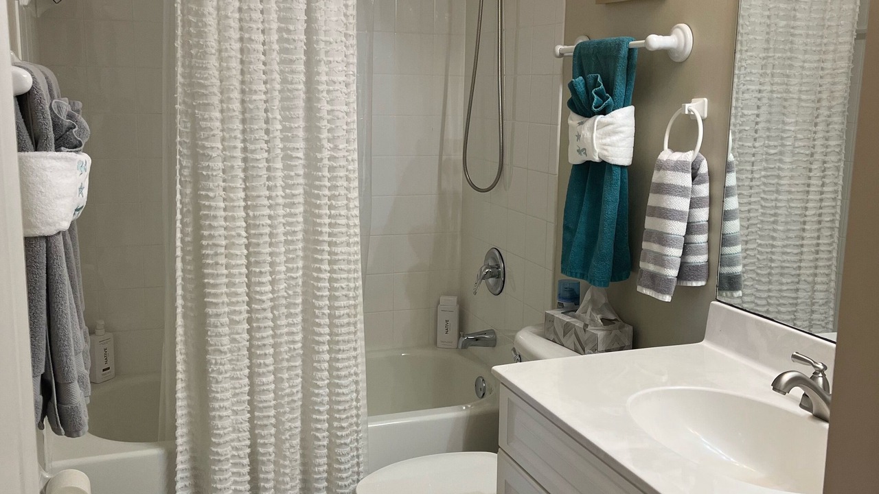 Photo of Bathroom in Cape Coral