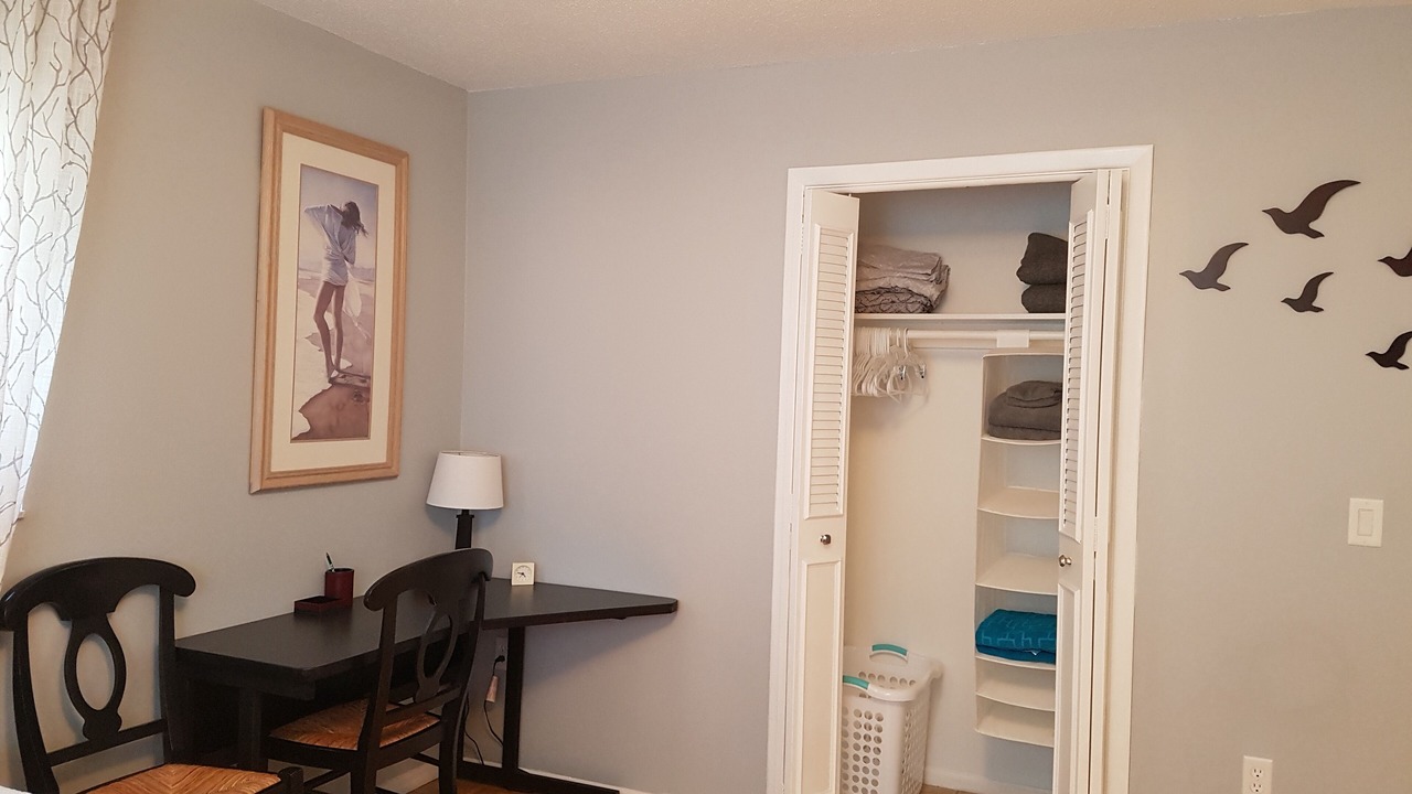 Photo of Bedroom in Warm Mineral Springs