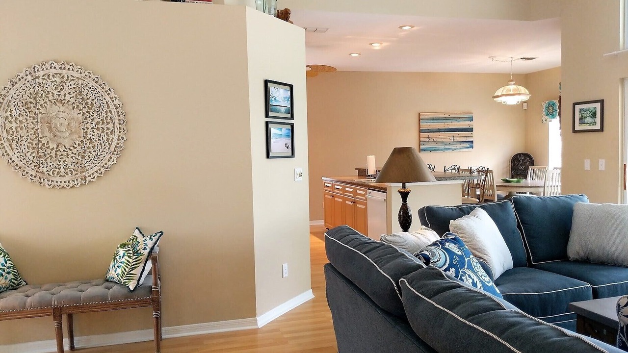 Photo of Livingroom in Falcons Glen