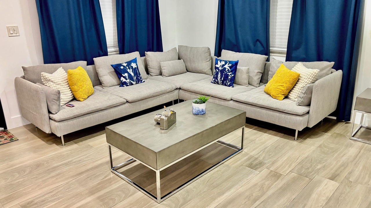 Photo of Livingroom in Tamiami