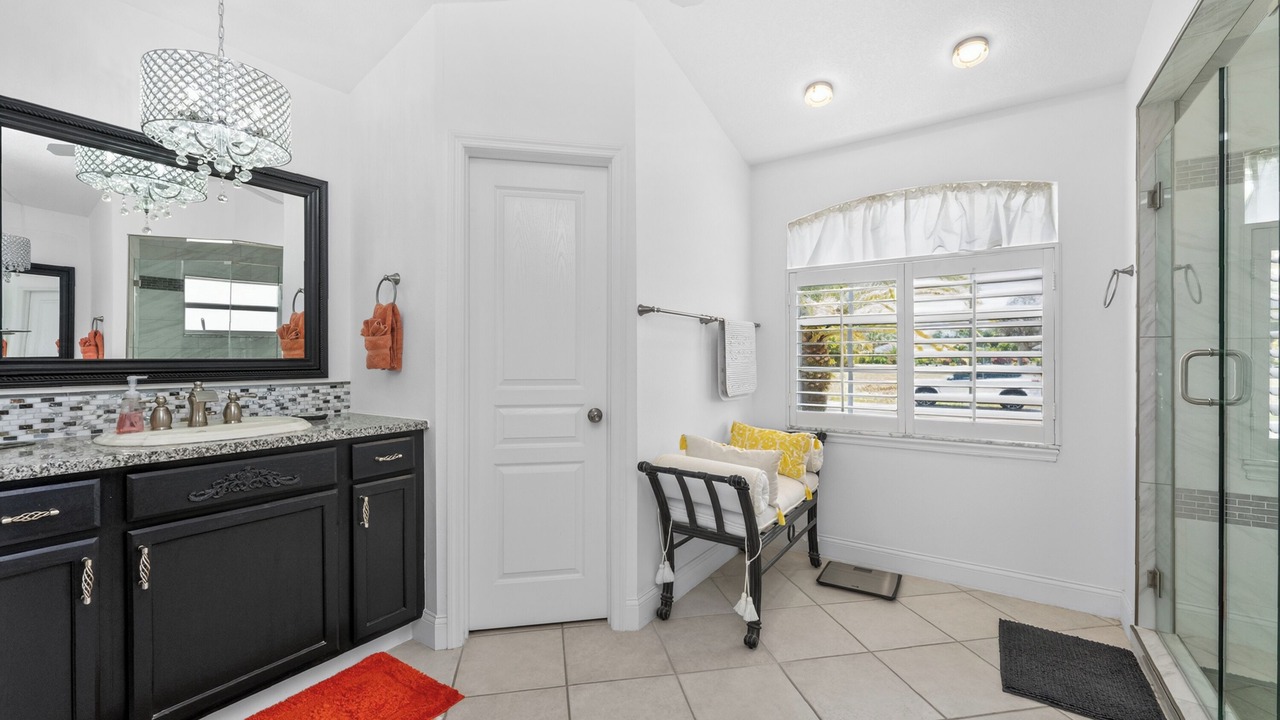 Photo of Bathroom in Broadmoor
