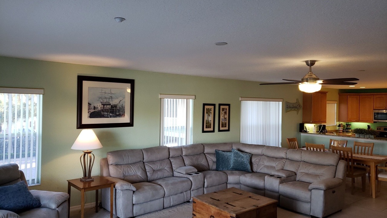 Photo of Livingroom in Independence Square