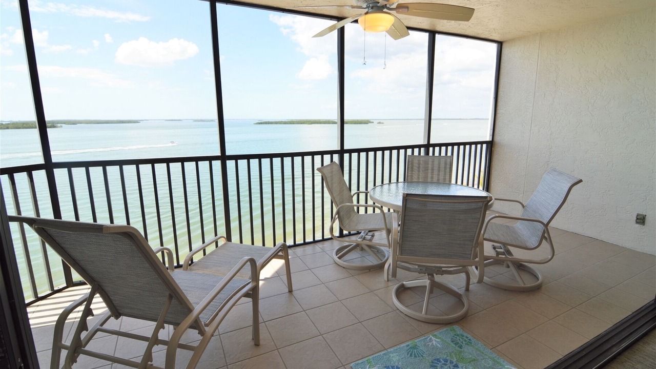 Photo of Patio Balcony in Punta Rassa