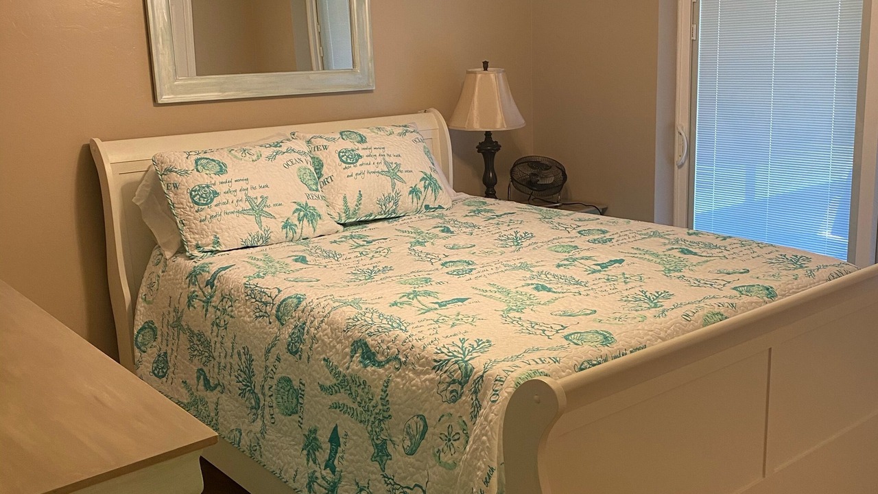 Photo of Bedroom in Eisenhower