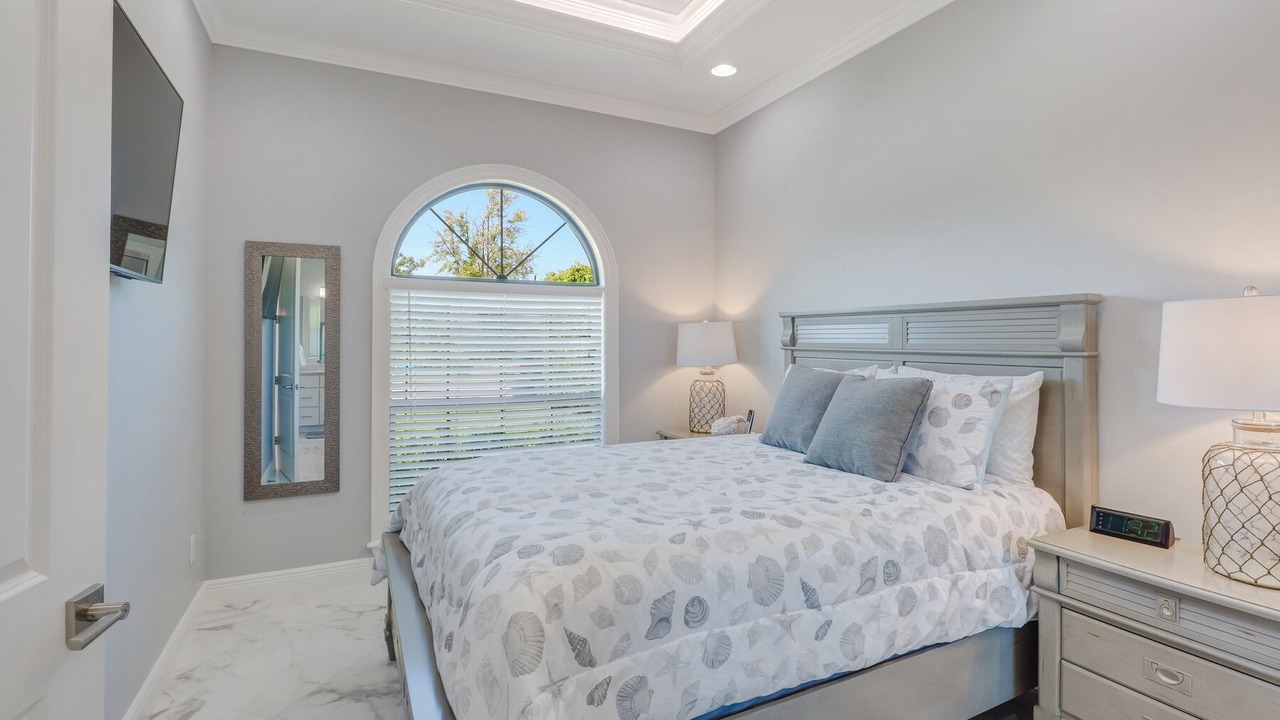 Photo of Bedroom in Naples Park