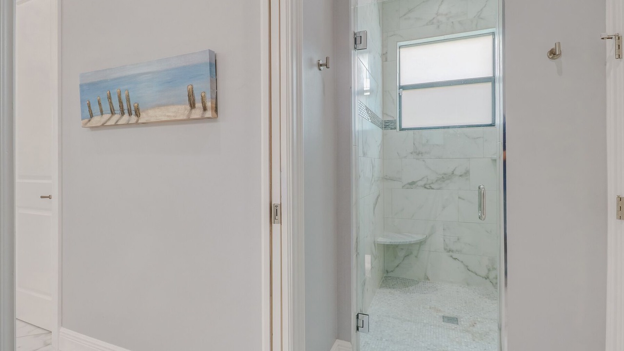 Photo of Bathroom in Naples Park