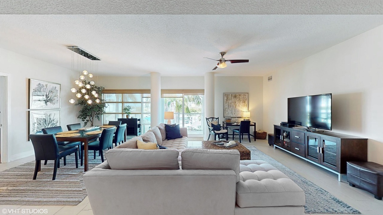 Photo of Livingroom in Siesta Key