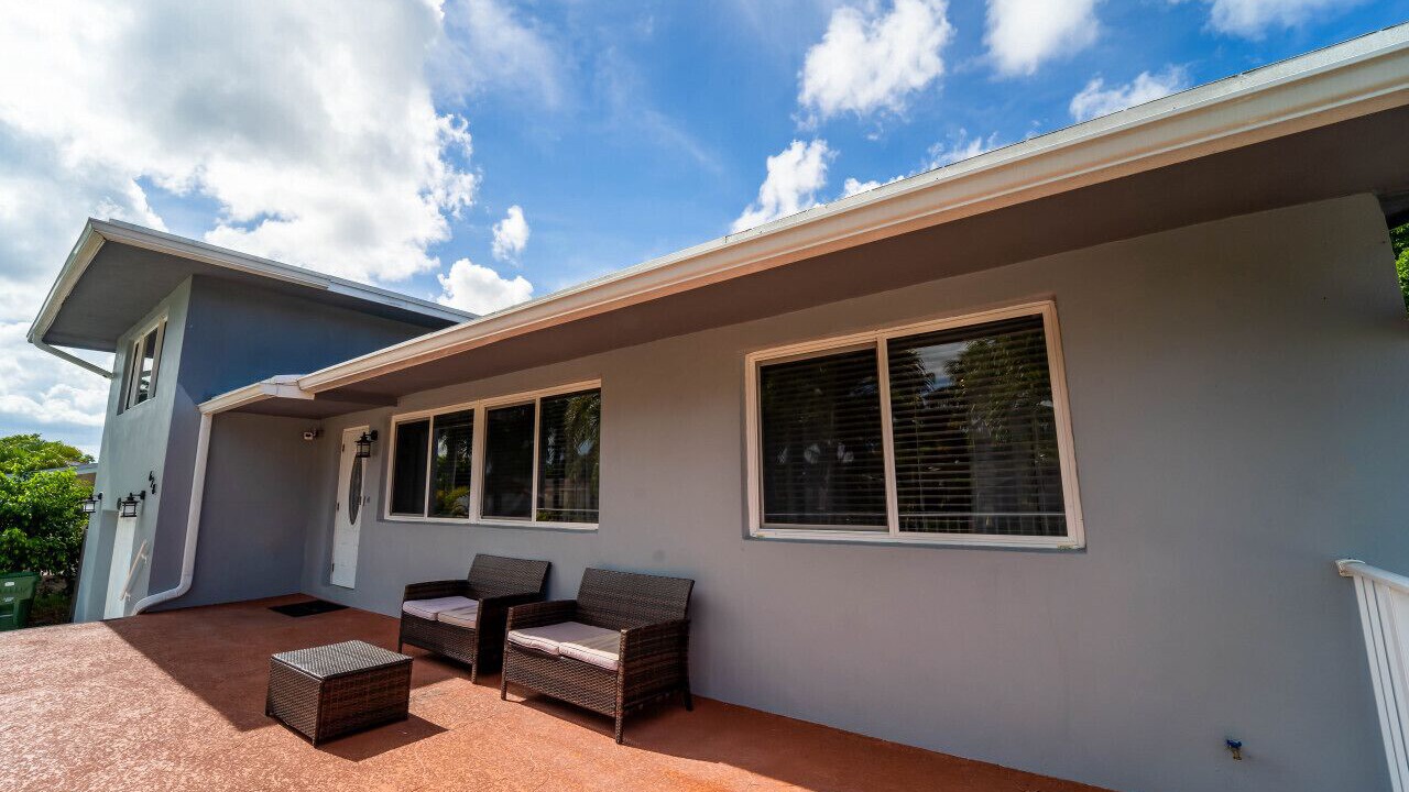 Photo of Outdoor in Hallandale Beach