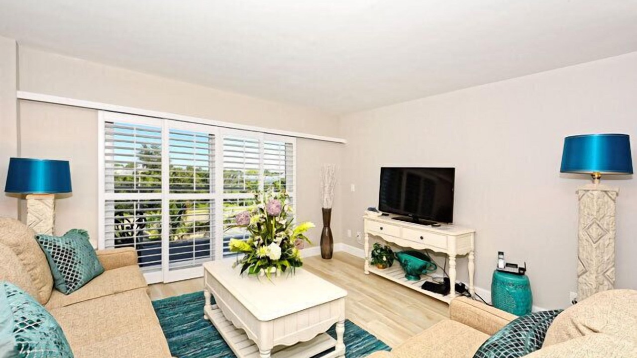 Photo of Others in Longboat Key