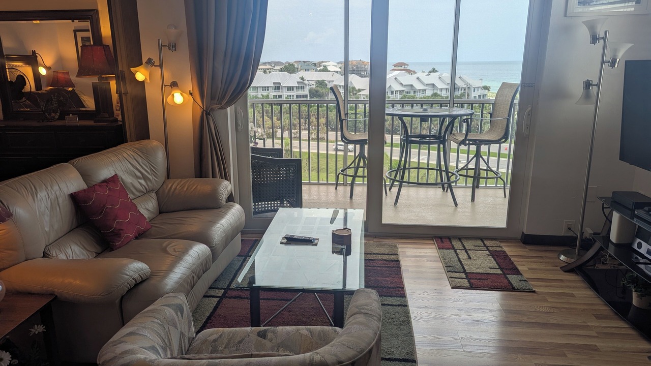 Photo of Livingroom in Bonita Springs