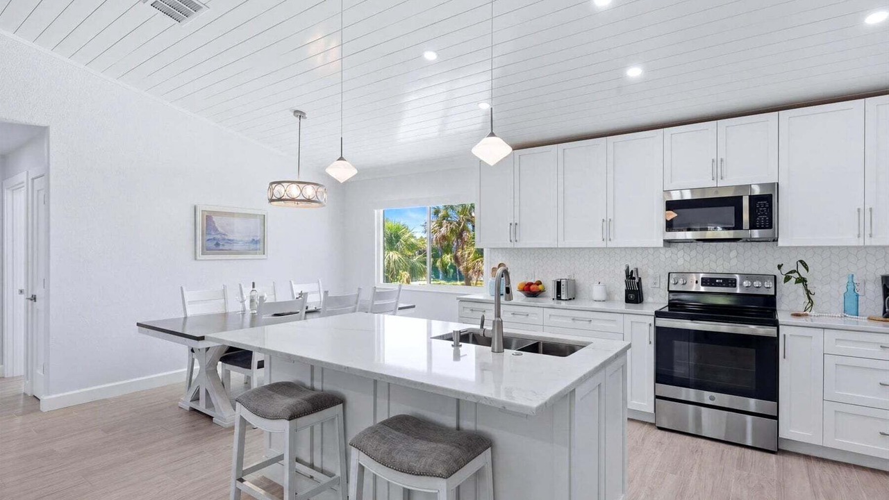 Photo of Kitchen in Palm Island