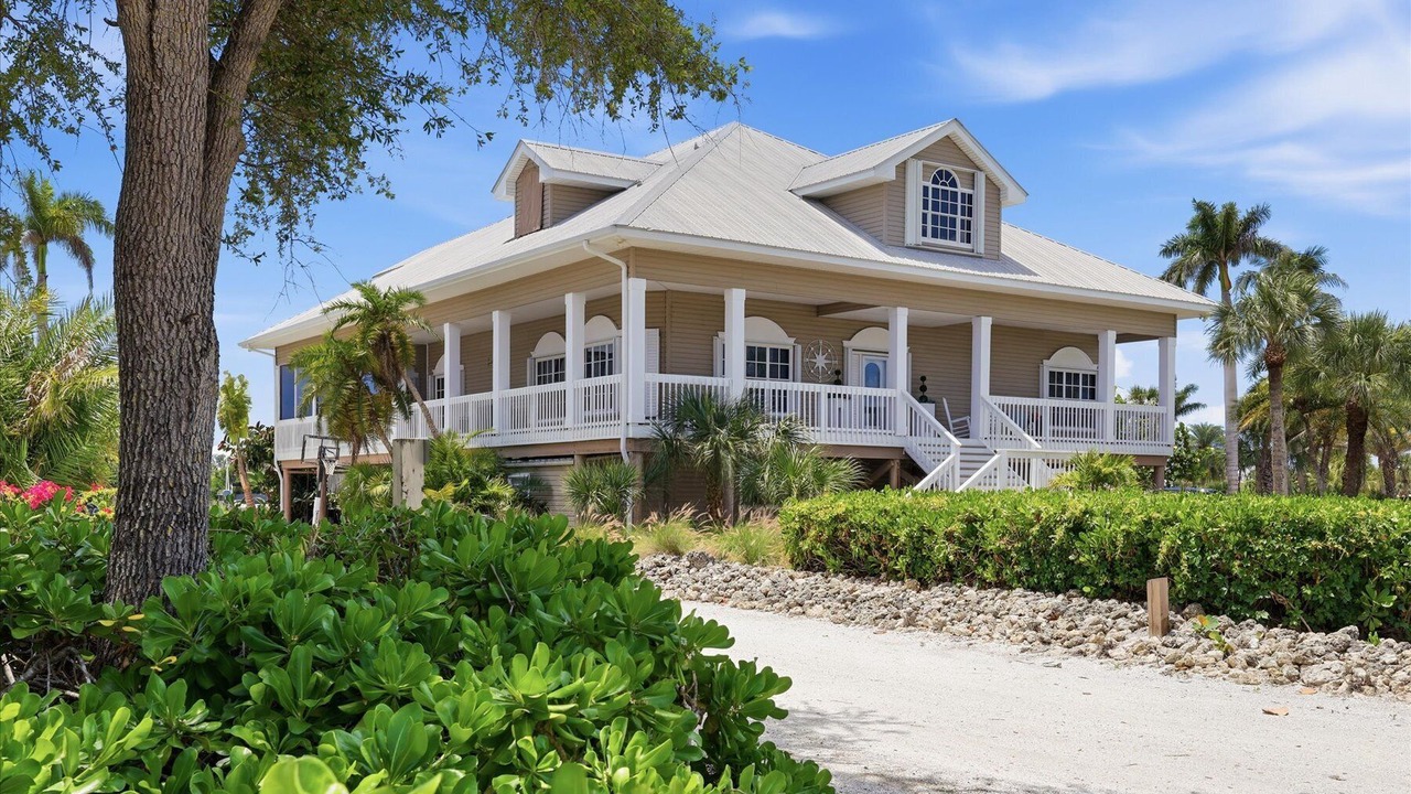 Photo of Outdoor in Palm Island