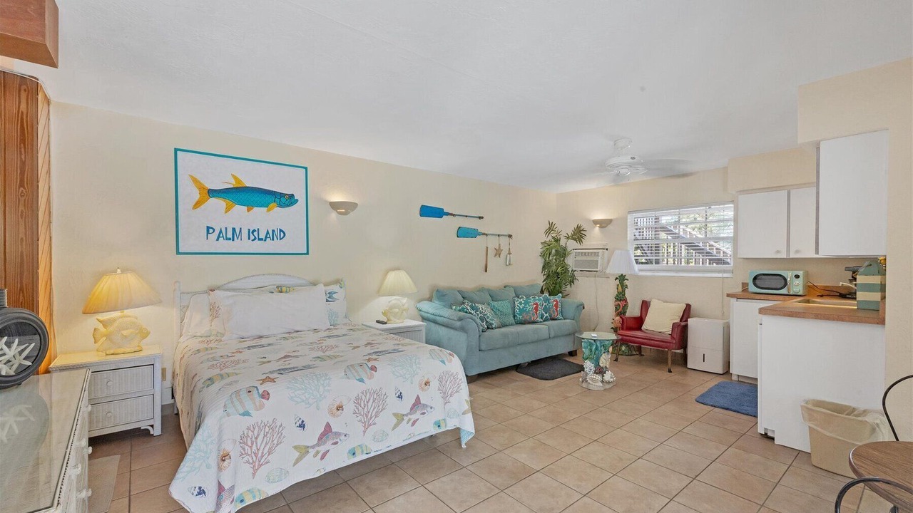 Photo of Bedroom in Palm Island