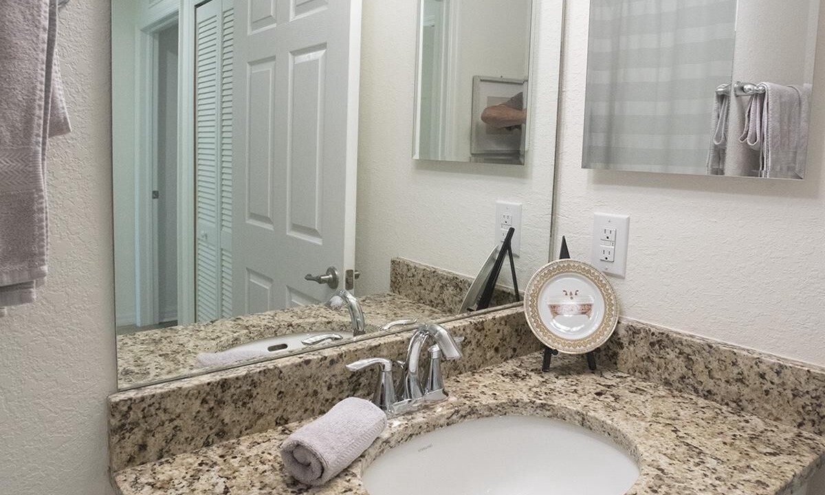 Photo of Bathroom in Lakewood Ranch