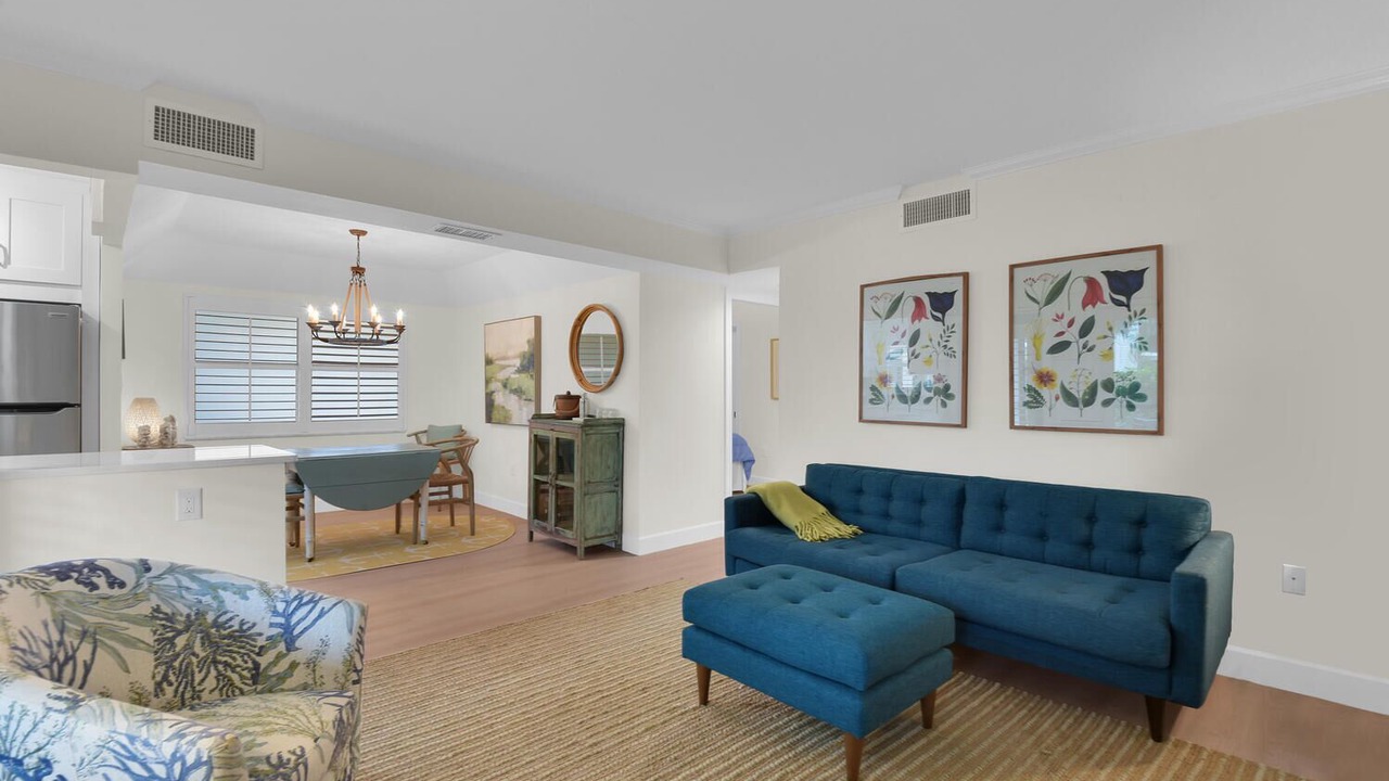 Photo of Livingroom in Moorings