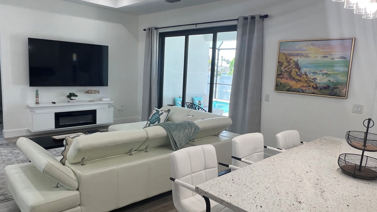 Photo of Livingroom in Venice Gardens