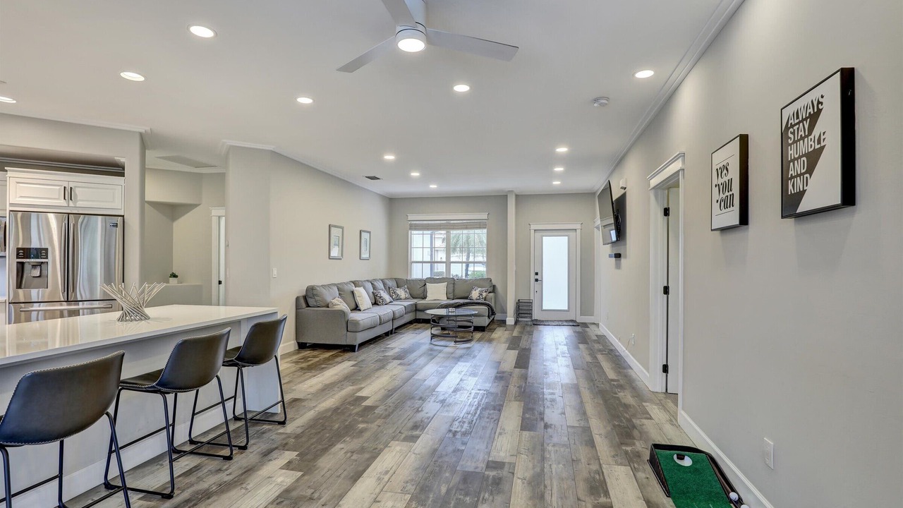 Photo of Livingroom in Westminster