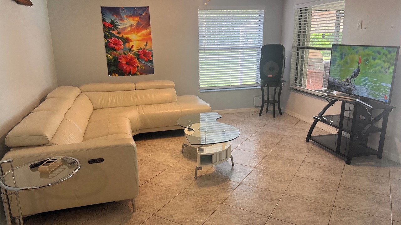 Photo of Livingroom in Joel