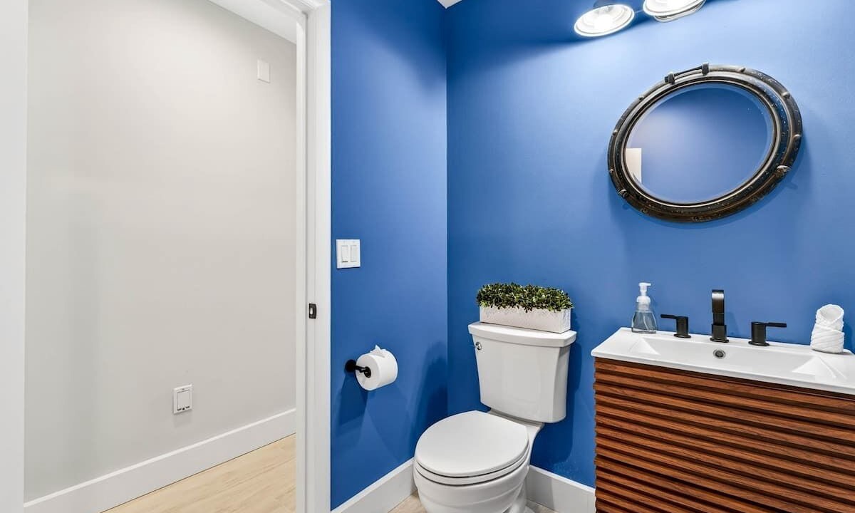 Photo of Bathroom in Redington Beach