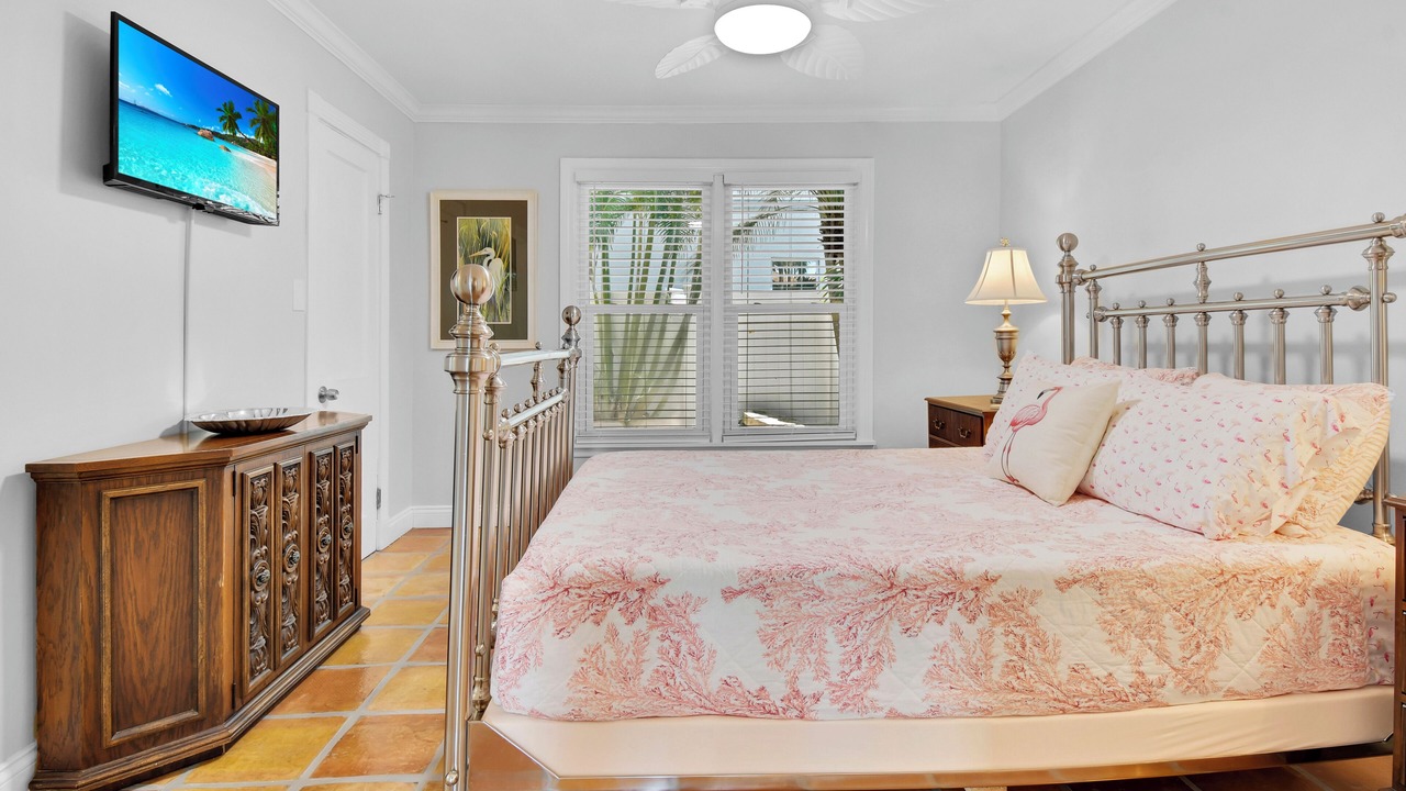 Photo of Bedroom in Redington Beach