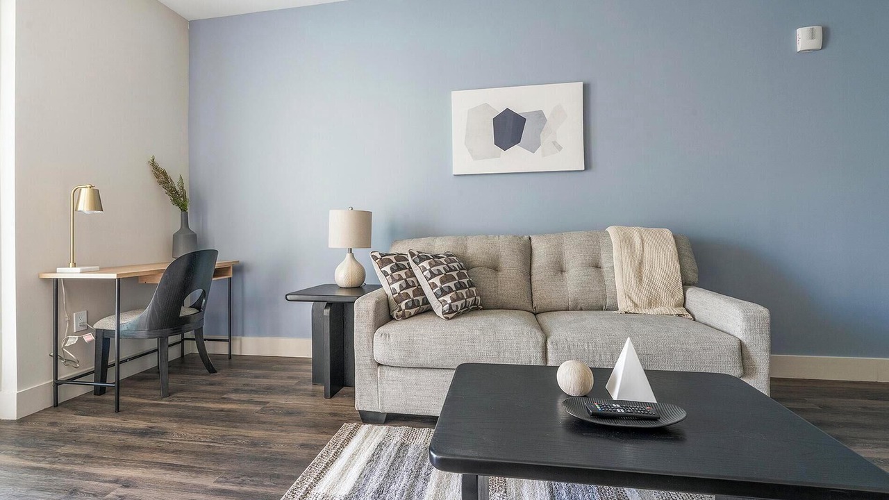 Photo of Livingroom in West 1st Street