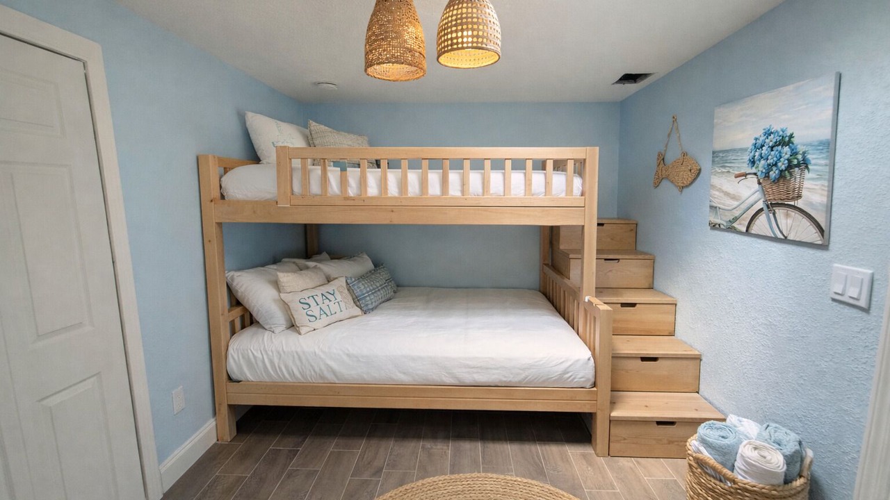 Photo of Bedroom in Town 'n' Country