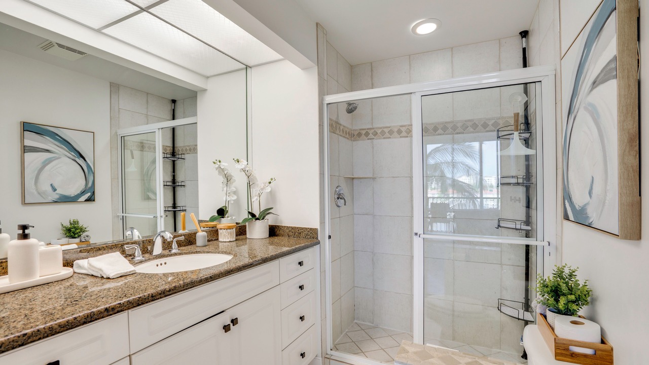 Photo of Bathroom in Burnt Store Marina