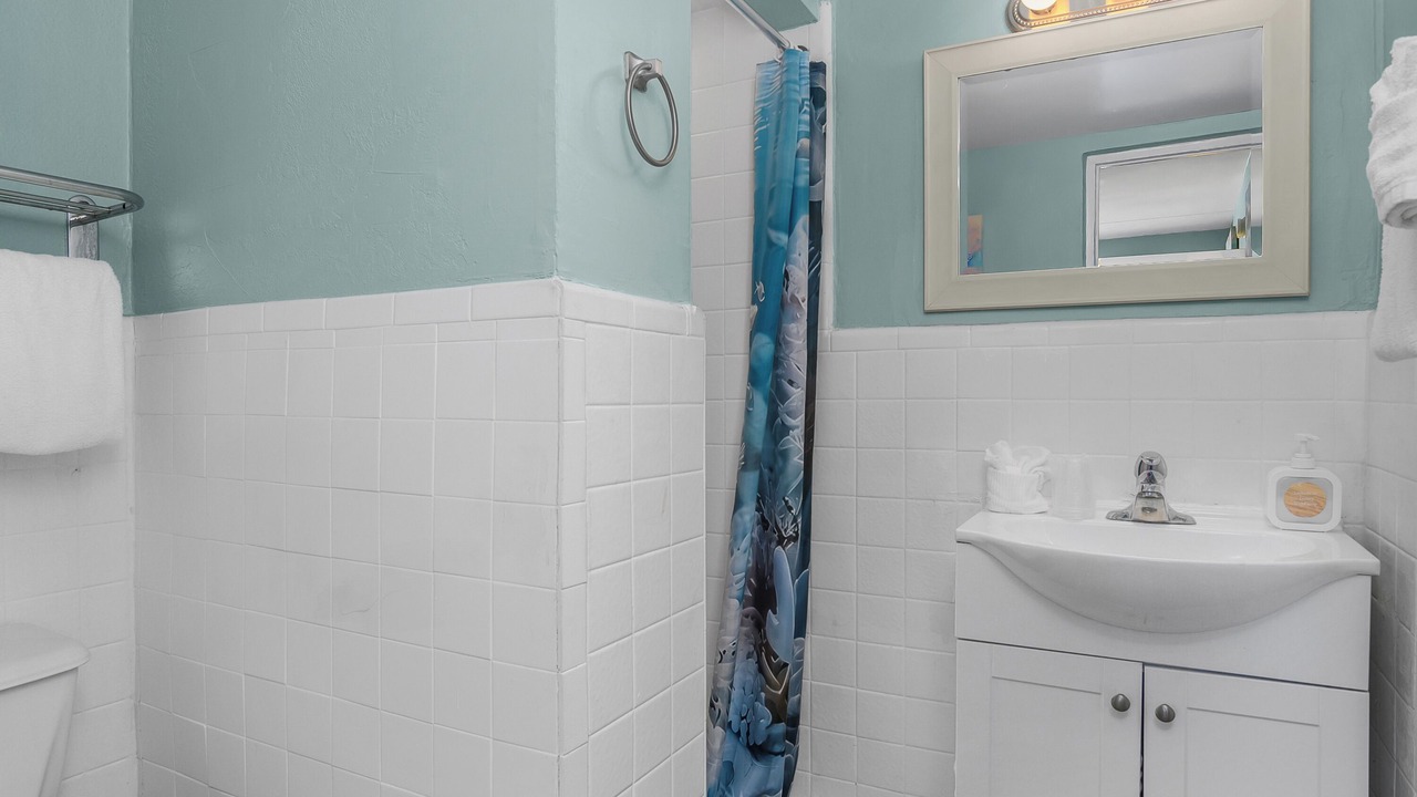 Photo of Bathroom in Siesta Isle