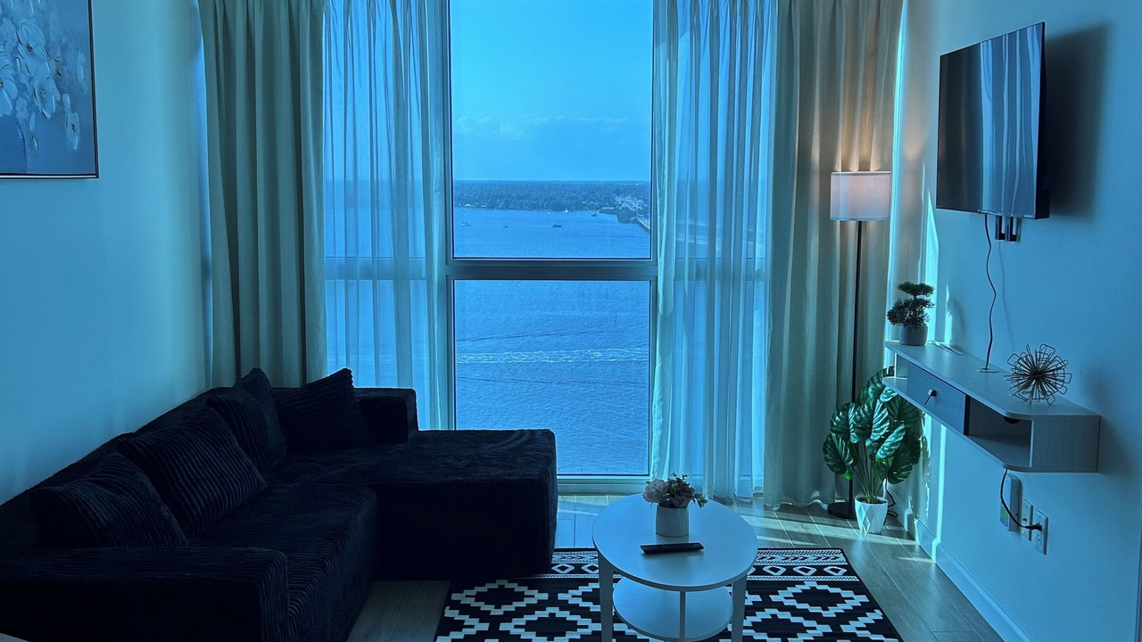 Photo of Livingroom in Fort Myers River District