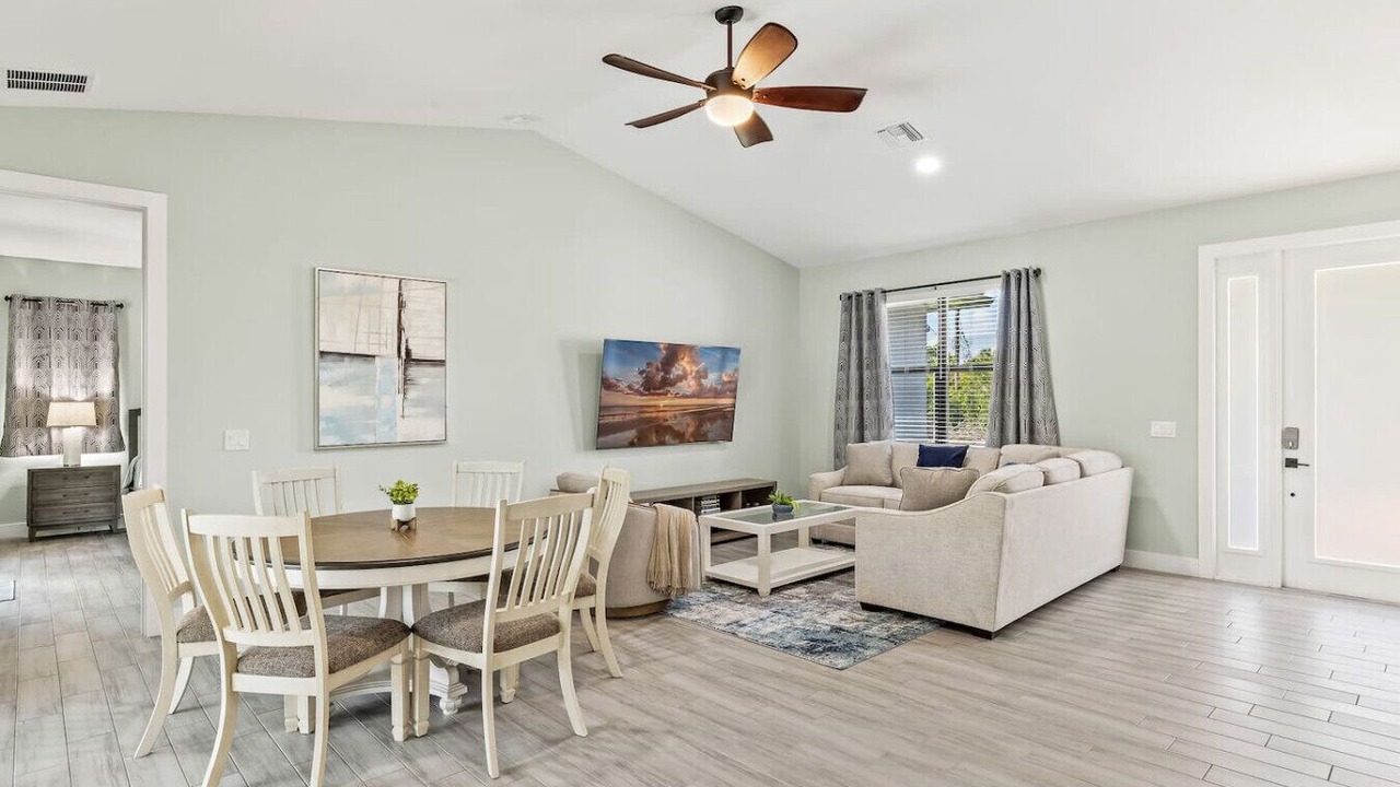 Photo of Bedroom in Bonita Springs