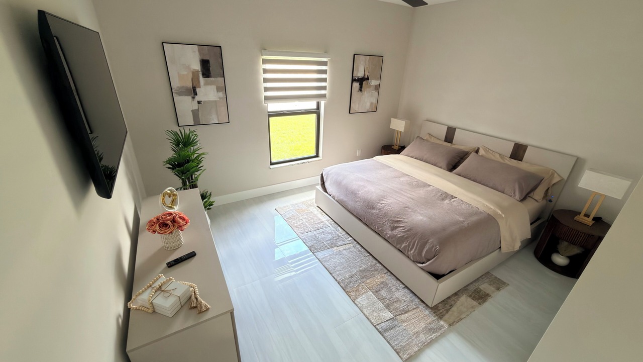 Photo of Bedroom in Diplomat