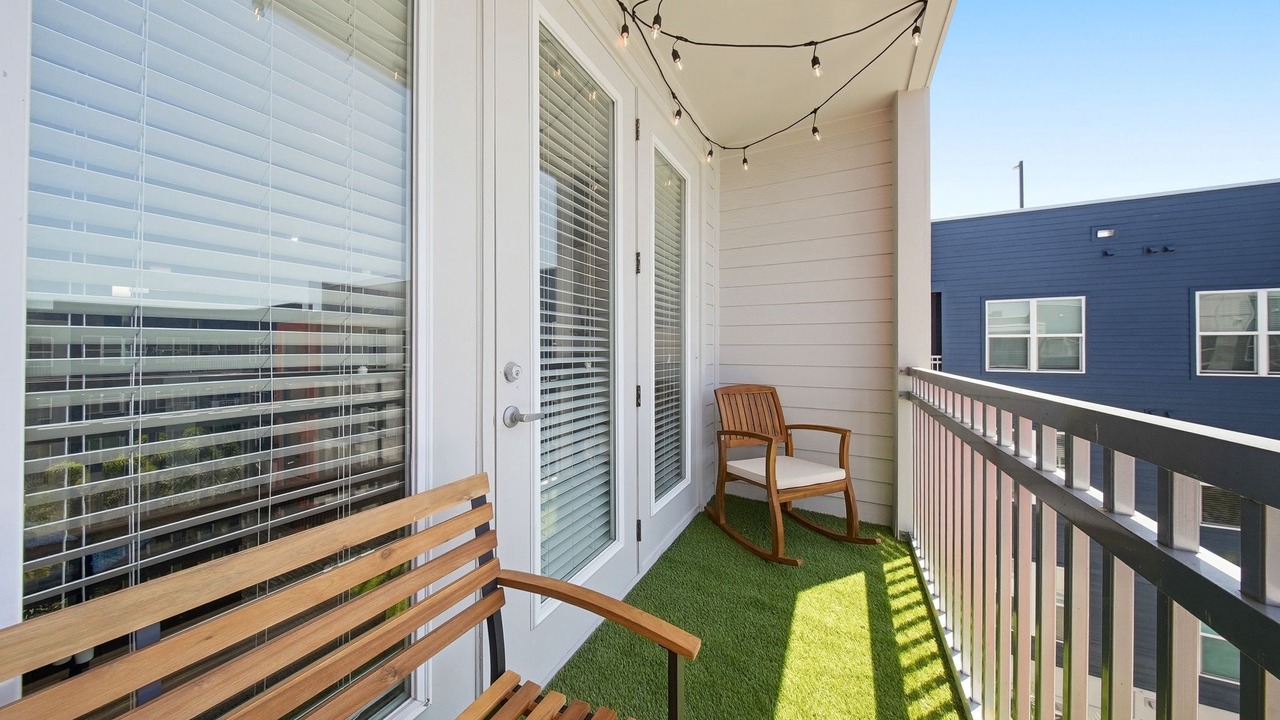 Photo of Outdoor in Courier City - Oscawana
