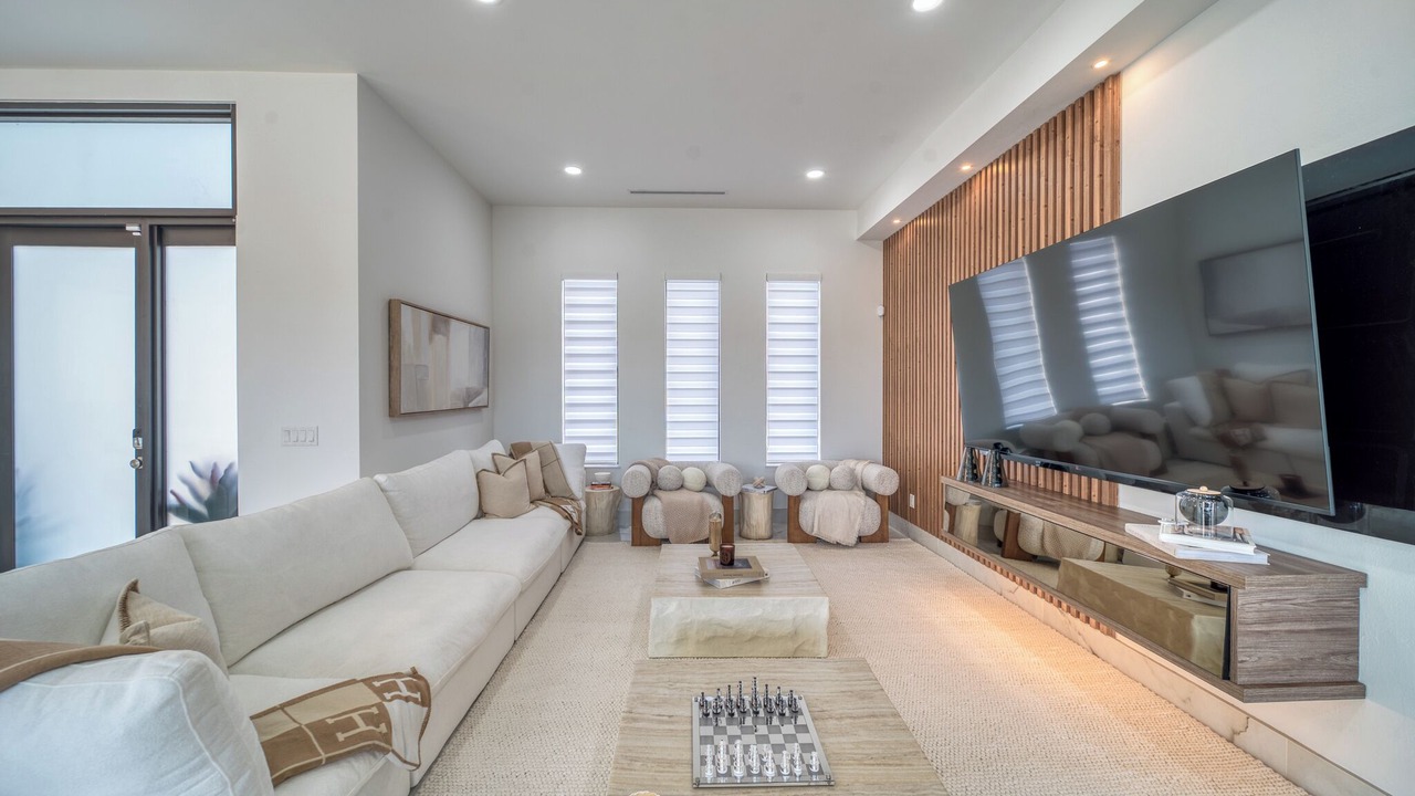 Photo of Livingroom in Mariner
