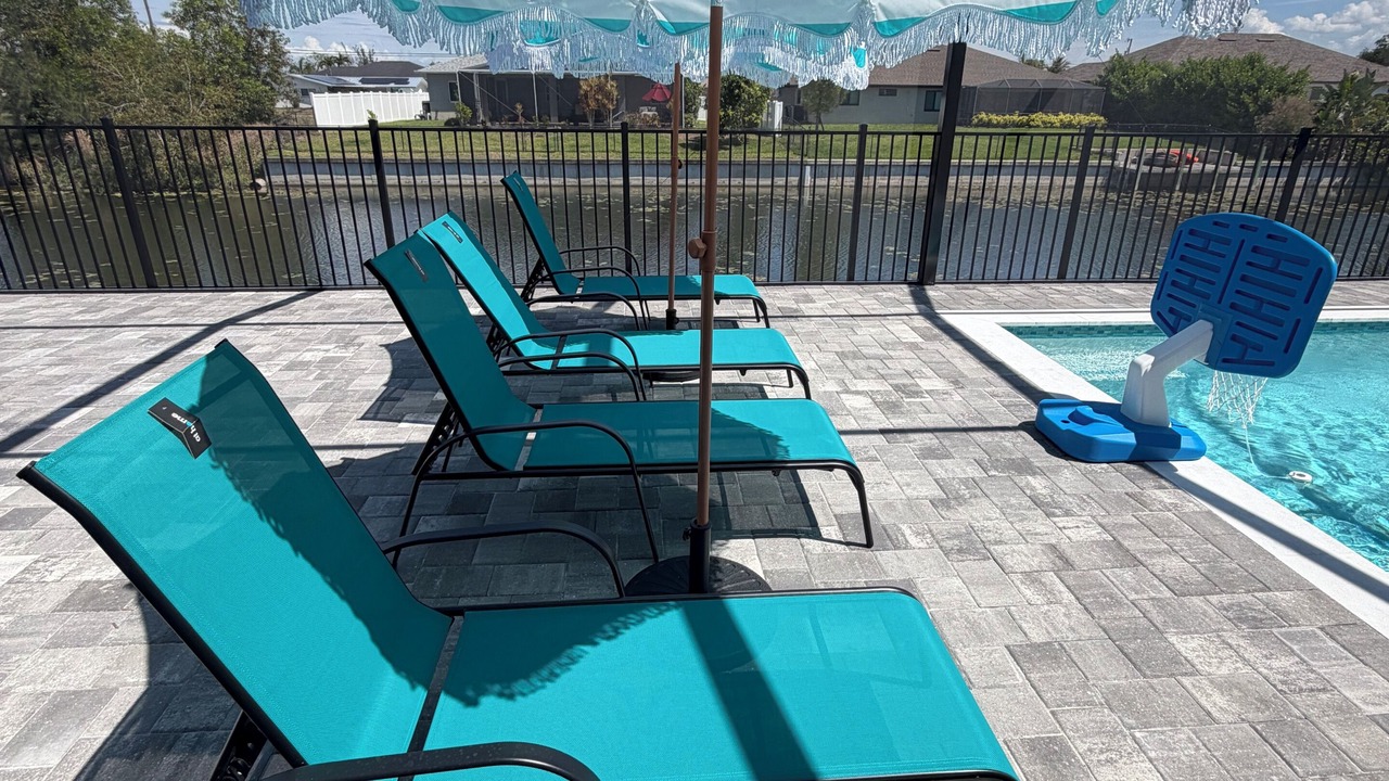 Photo of Outdoor in Trafalgar