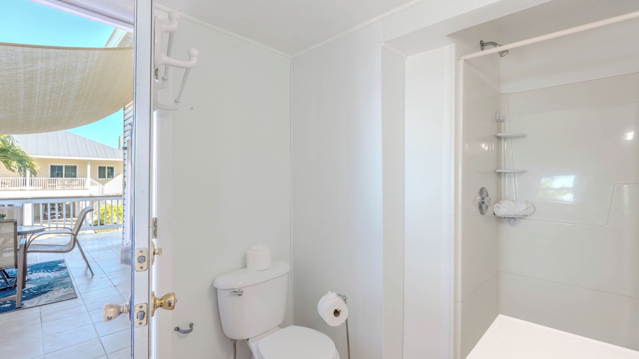 Photo of Bathroom in Hills T P