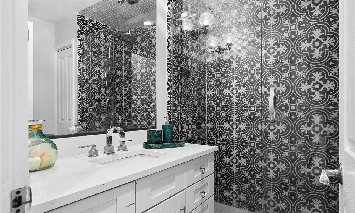 Photo of Bathroom in Englewood