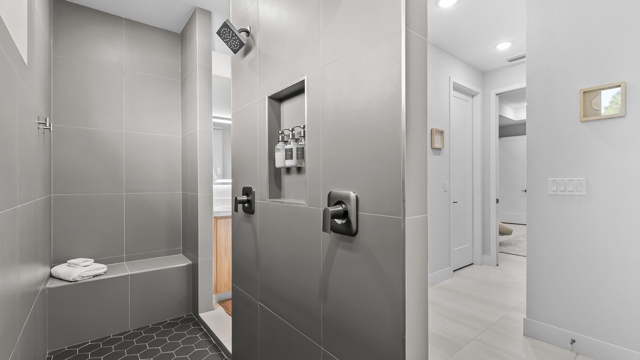 Photo of Bathroom in South Gulf Cove
