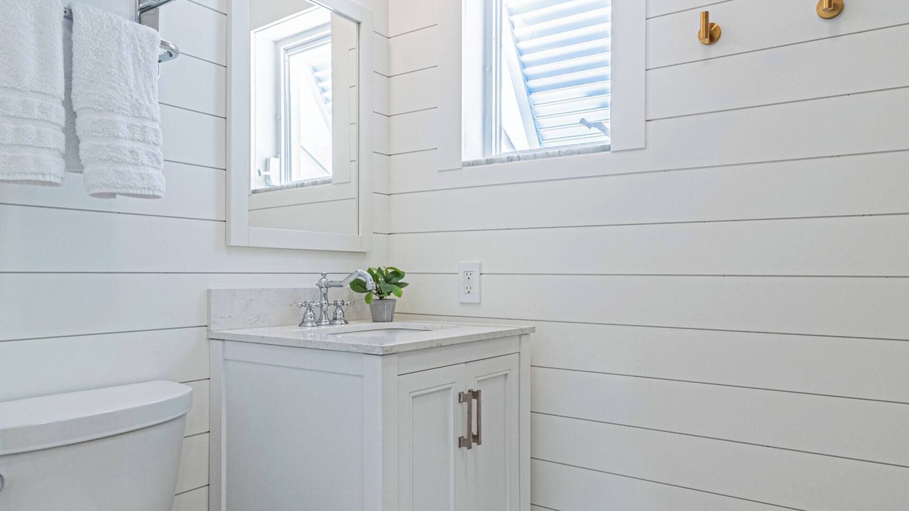 Photo of Bathroom in Coquina Sands
