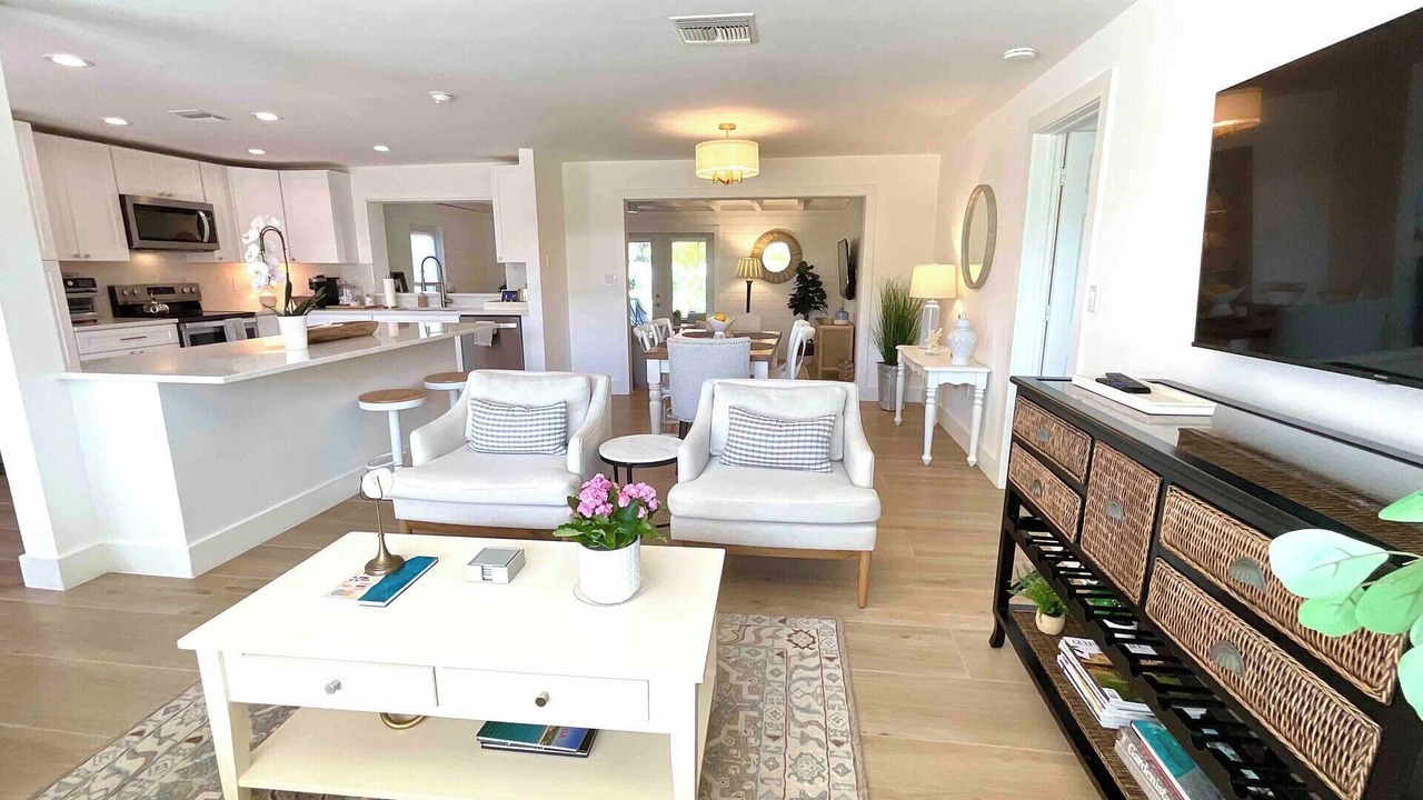 Photo of Livingroom in Coquina Sands