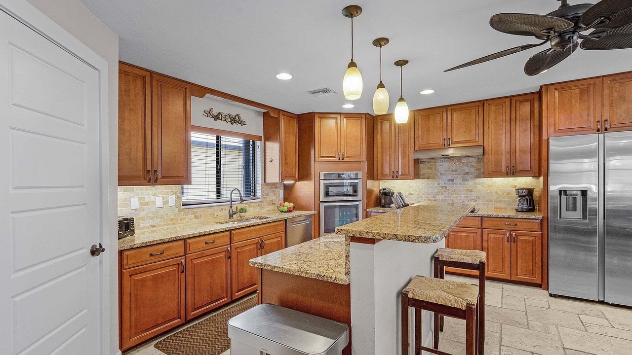 Photo of Kitchen in Yacht Club