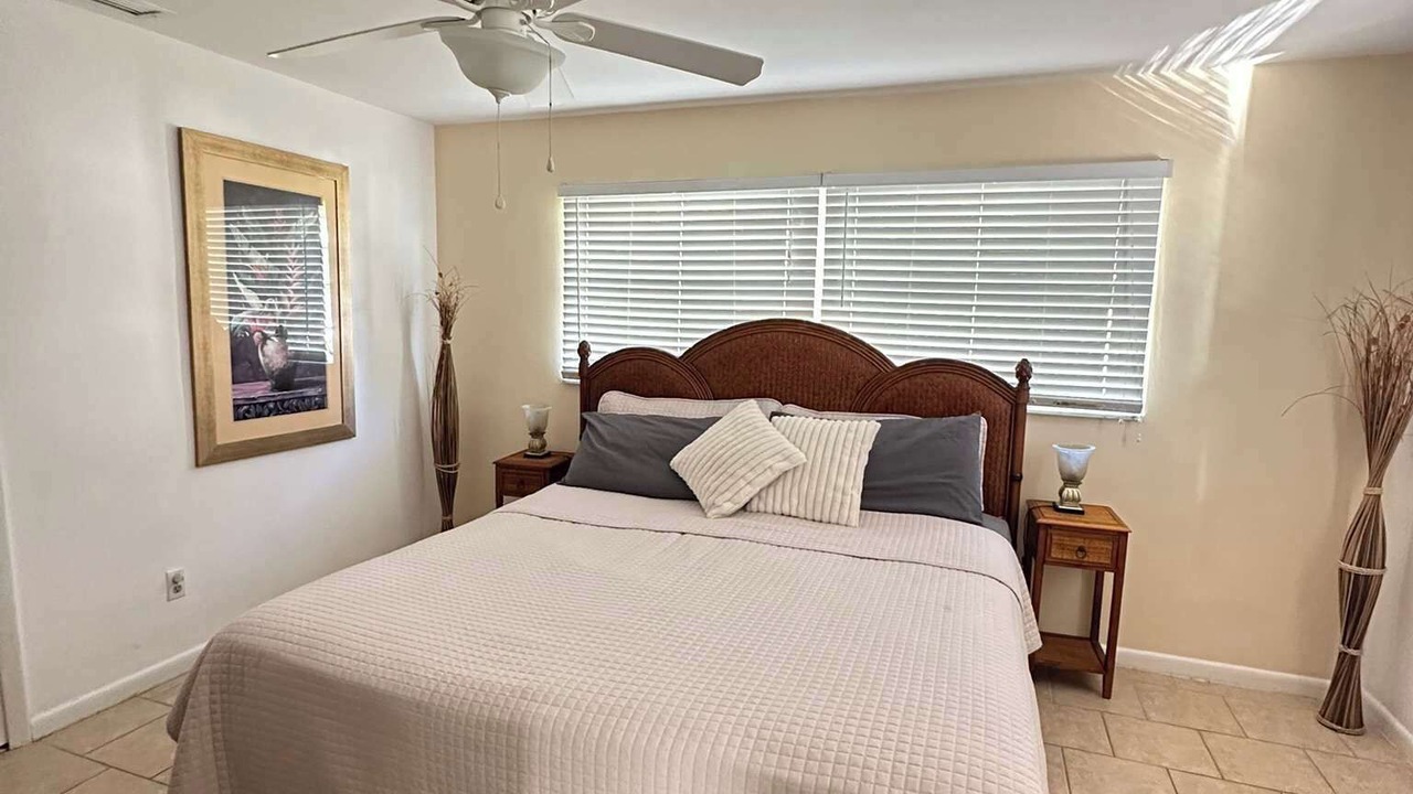 Photo of Bedroom in Eight Lakes
